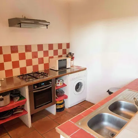 Spacious 6 Person With Pool *