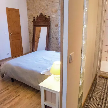 Spacious 6 Person With Pool Holiday home