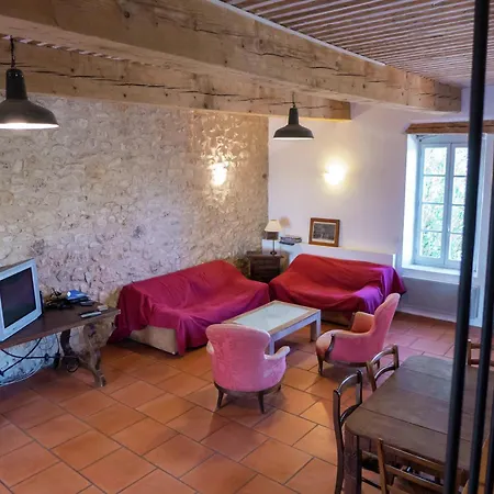 בית נופש In Beziers With Pool And Vineyard