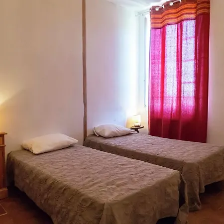 Holiday home Spacious 6 Person With Pool *